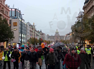 Praha Family Pride 2023 Lampionový průvod za tradiční rodinné hodnoty